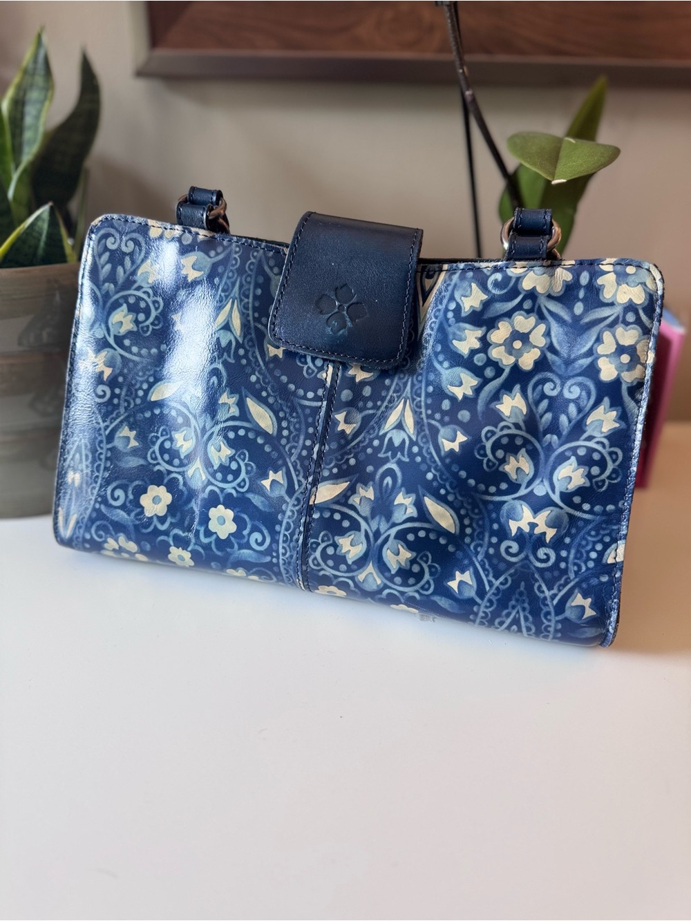 Patricia Nash Italian Forklore Rienzo